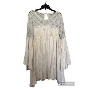Umgee tunic sheer lace size M‎ cream